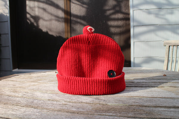 ON ROLL HOLIDAY BEANIE